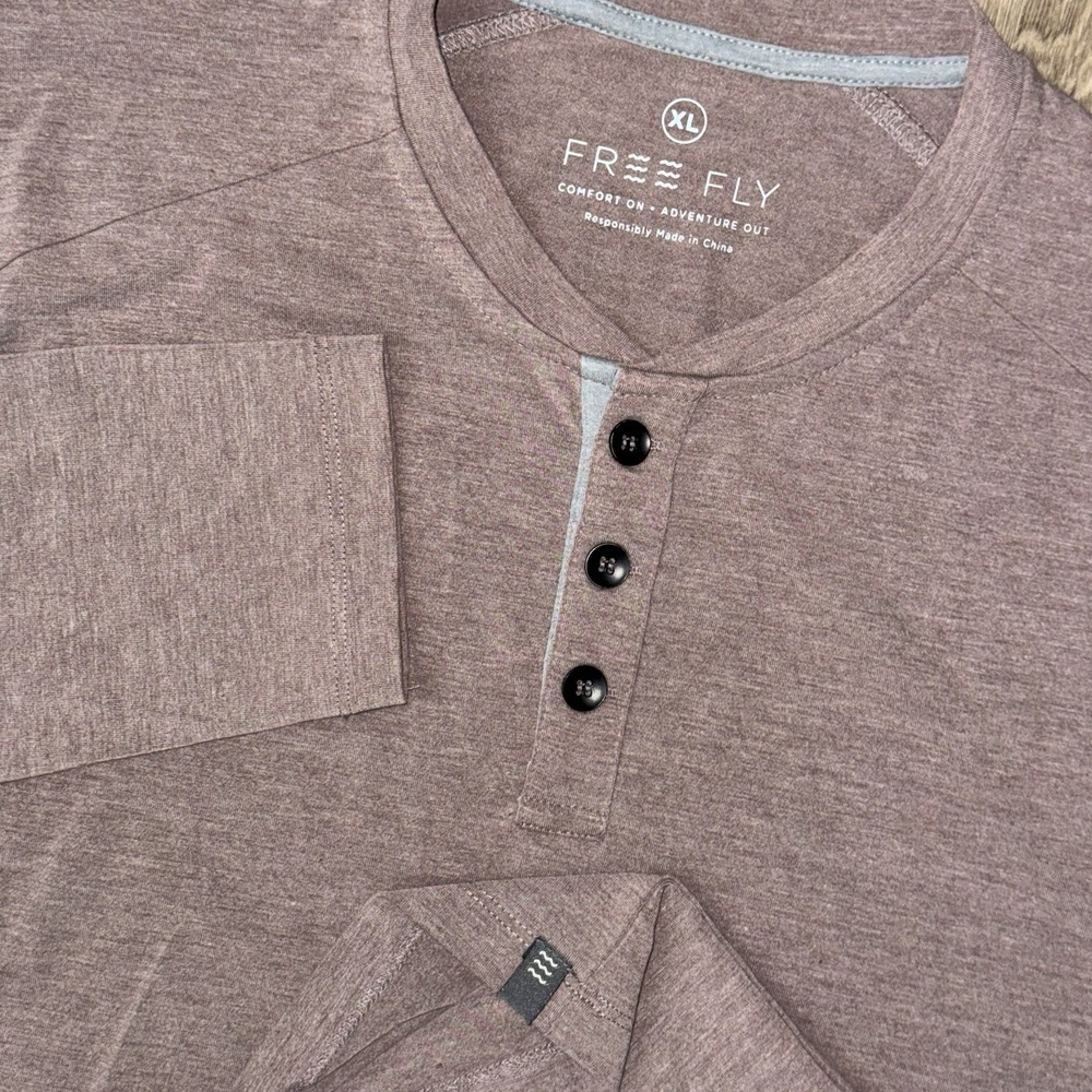 Free Fly Performance Bamboo Long Sleeve Henley Shirt Men's XL Red Mauve Stretch